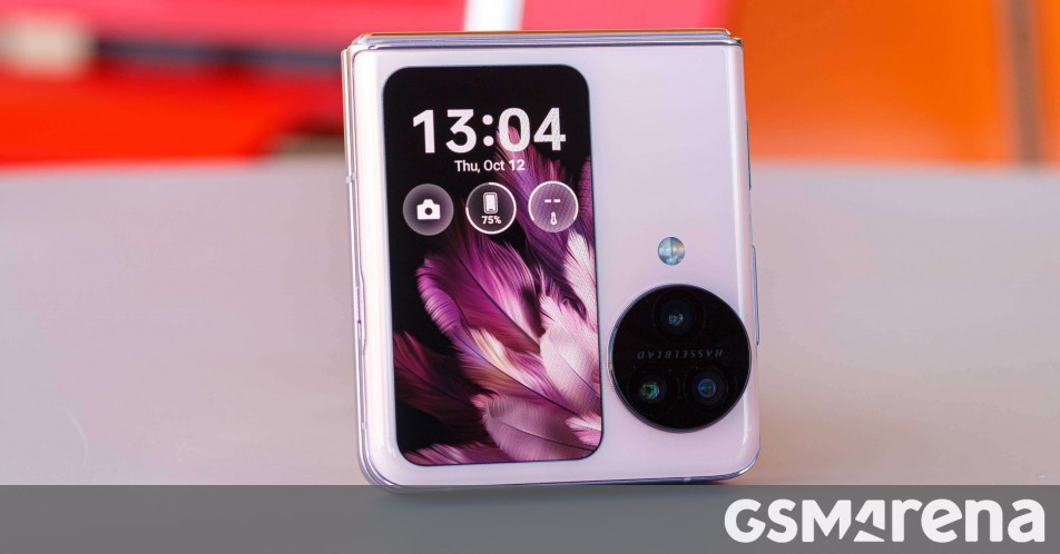Oppo Find N3 Flip para revisão