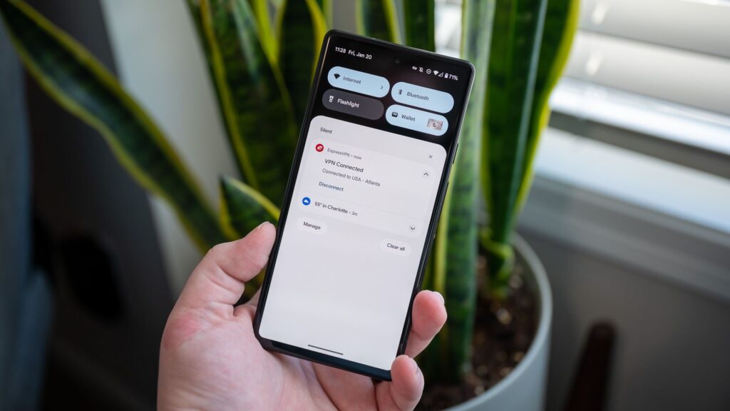 O Android 16 pode mudar a forma como acessamos as configurações rápidas e notificações — e não estou feliz com isso
