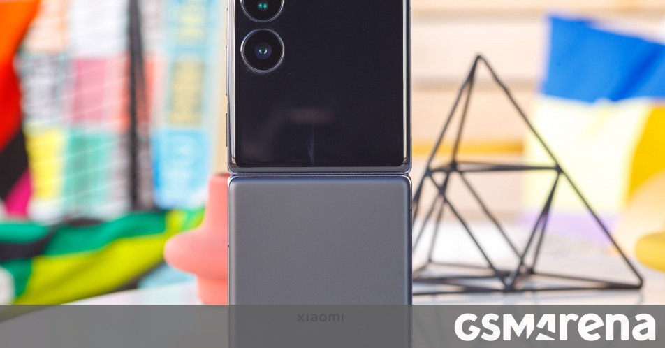 Os vazamentos do mês de lançamento do Xiaomi Mix Flip