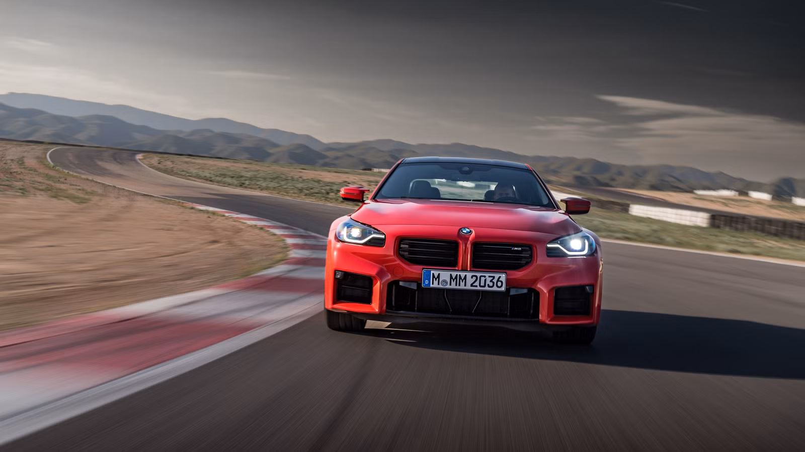 por que o M240i oferece melhor valor geral