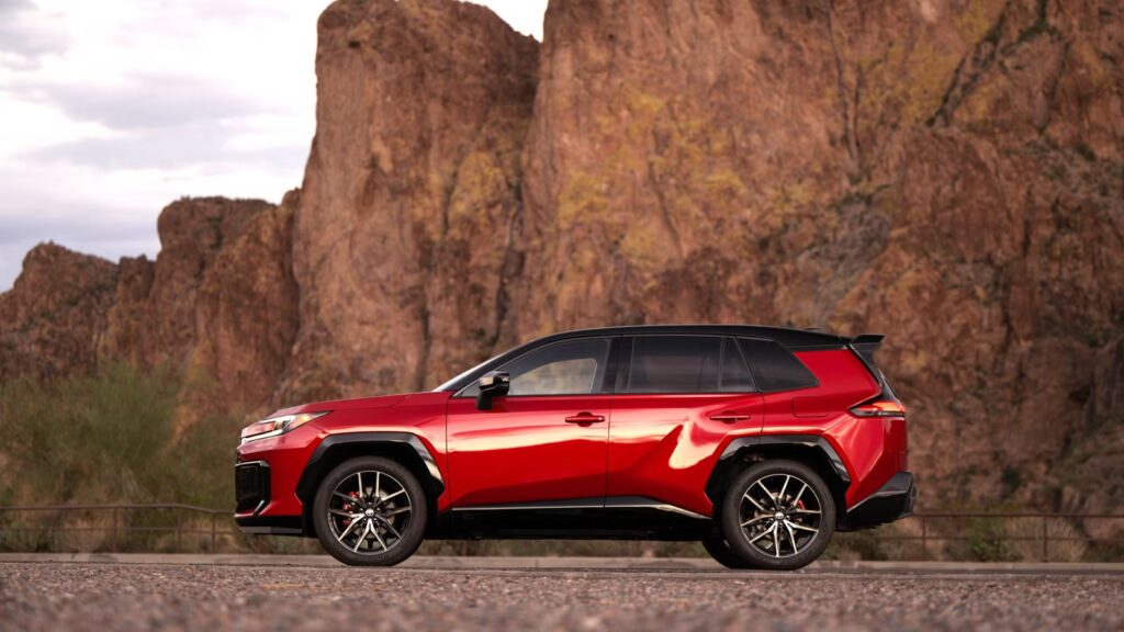 Se você estiver comprando um SUV em 2026, este híbrido deve ser isso